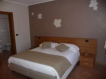 Locanda Ai Archi Farra di Soligo 3*,