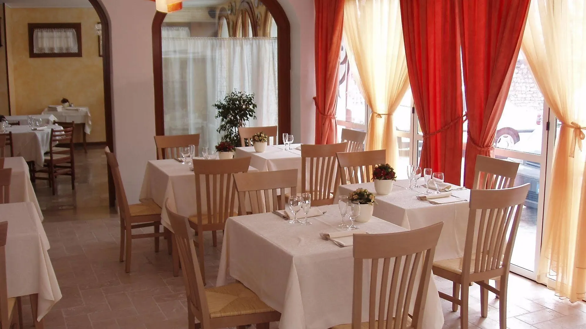 Locanda Ai Archi Di Andreola Monica Farra di Soligo 3*,  Italy